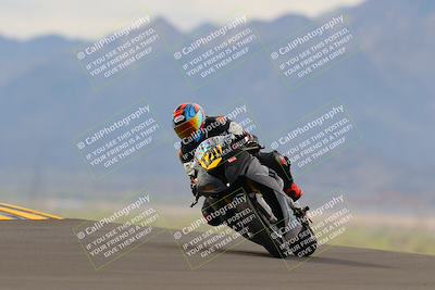 media/Sep-11-2022-SoCal Trackdays (Sun) [[81b7e951af]]/Turn 9 (930am)/